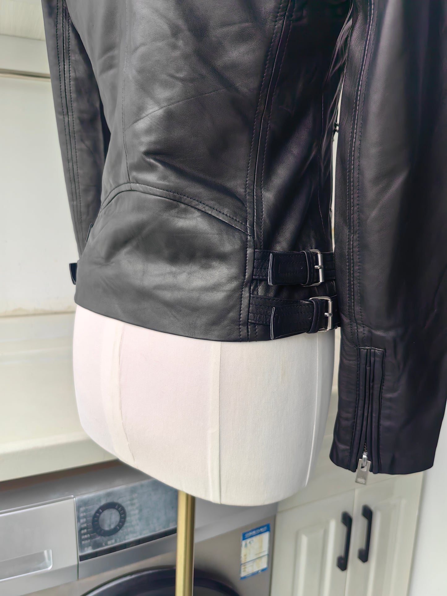 IR Newhan Leather Jacket in Black