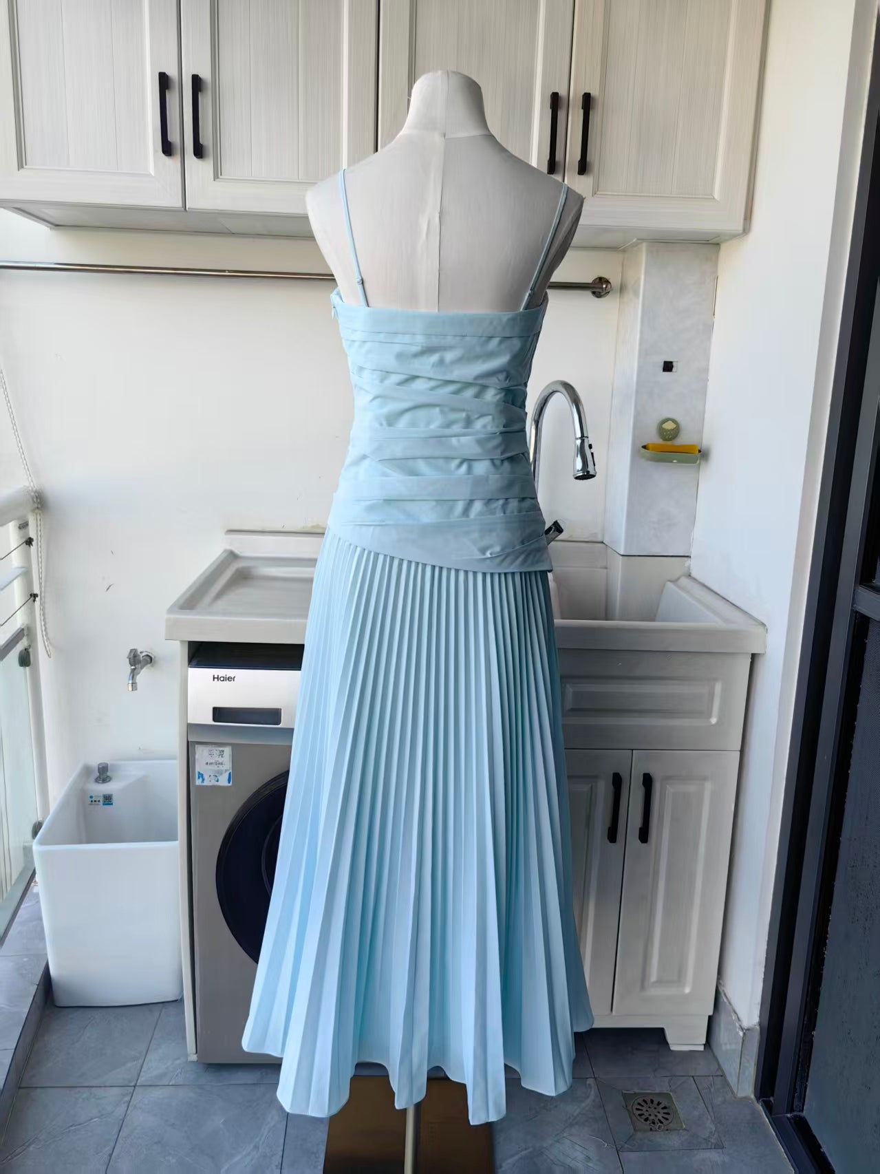 SK Arie pleated midi dress in 2 colors