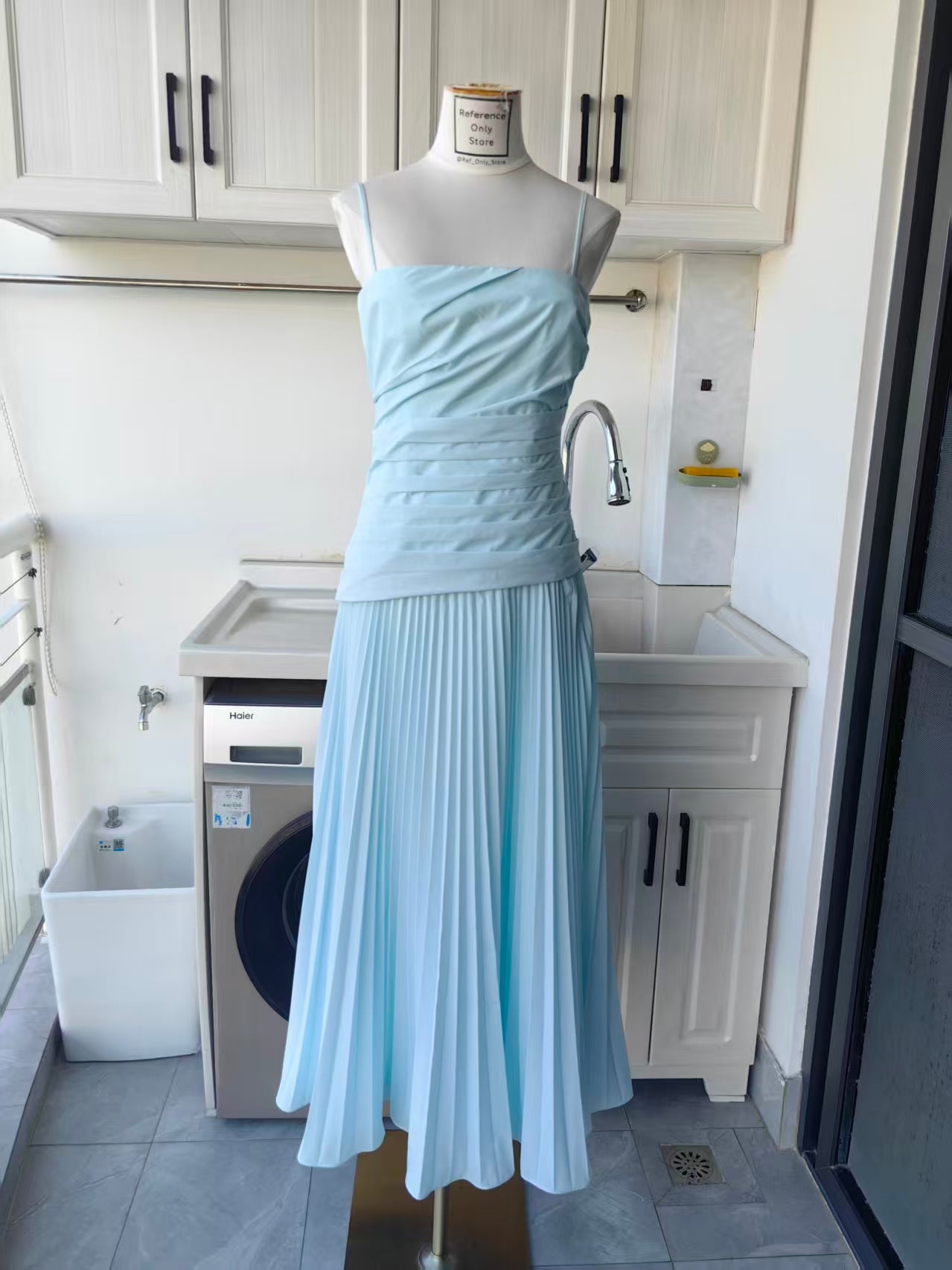 SK Arie pleated midi dress in 2 colors
