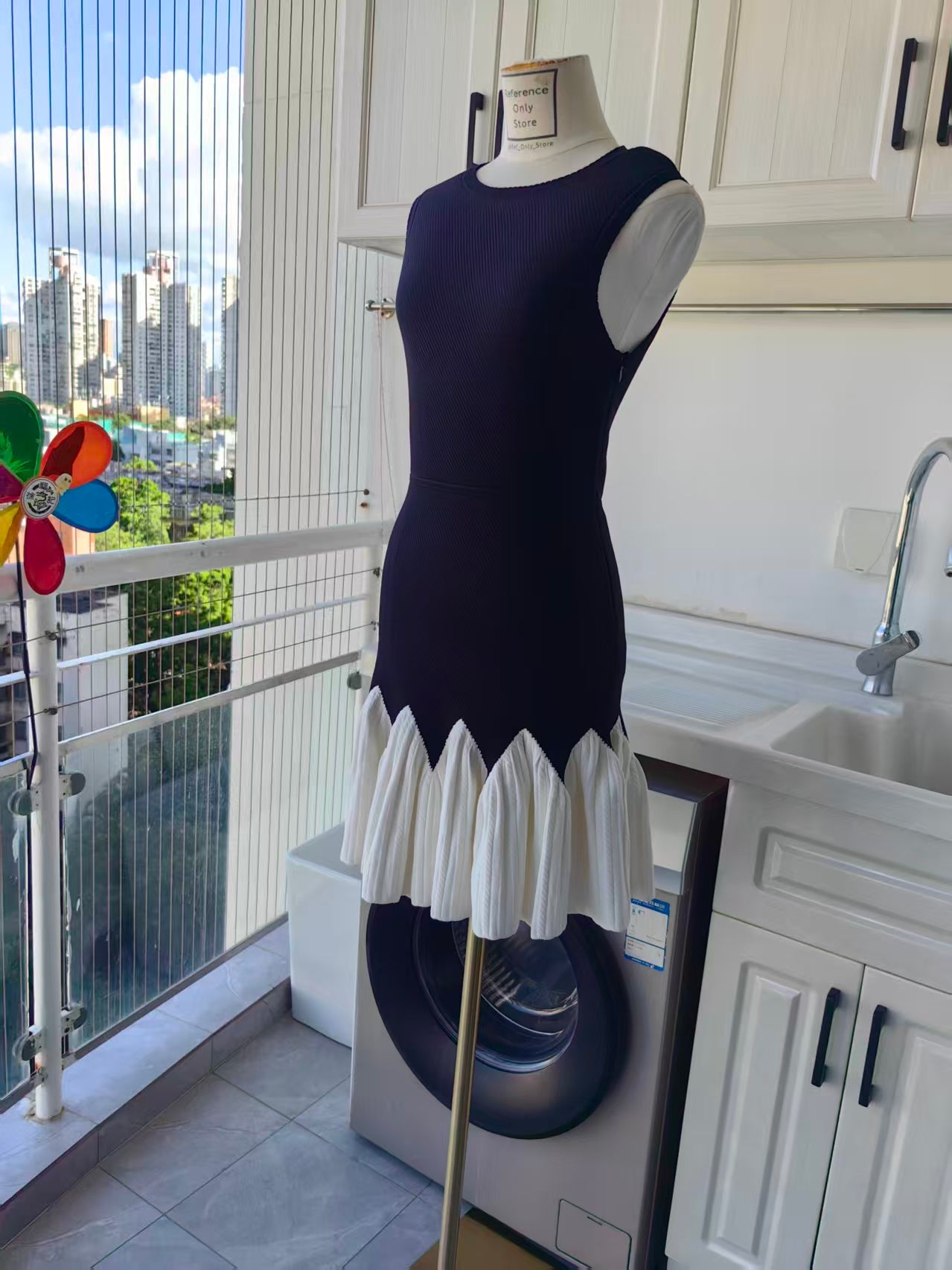 SD Two tone knit mini dress