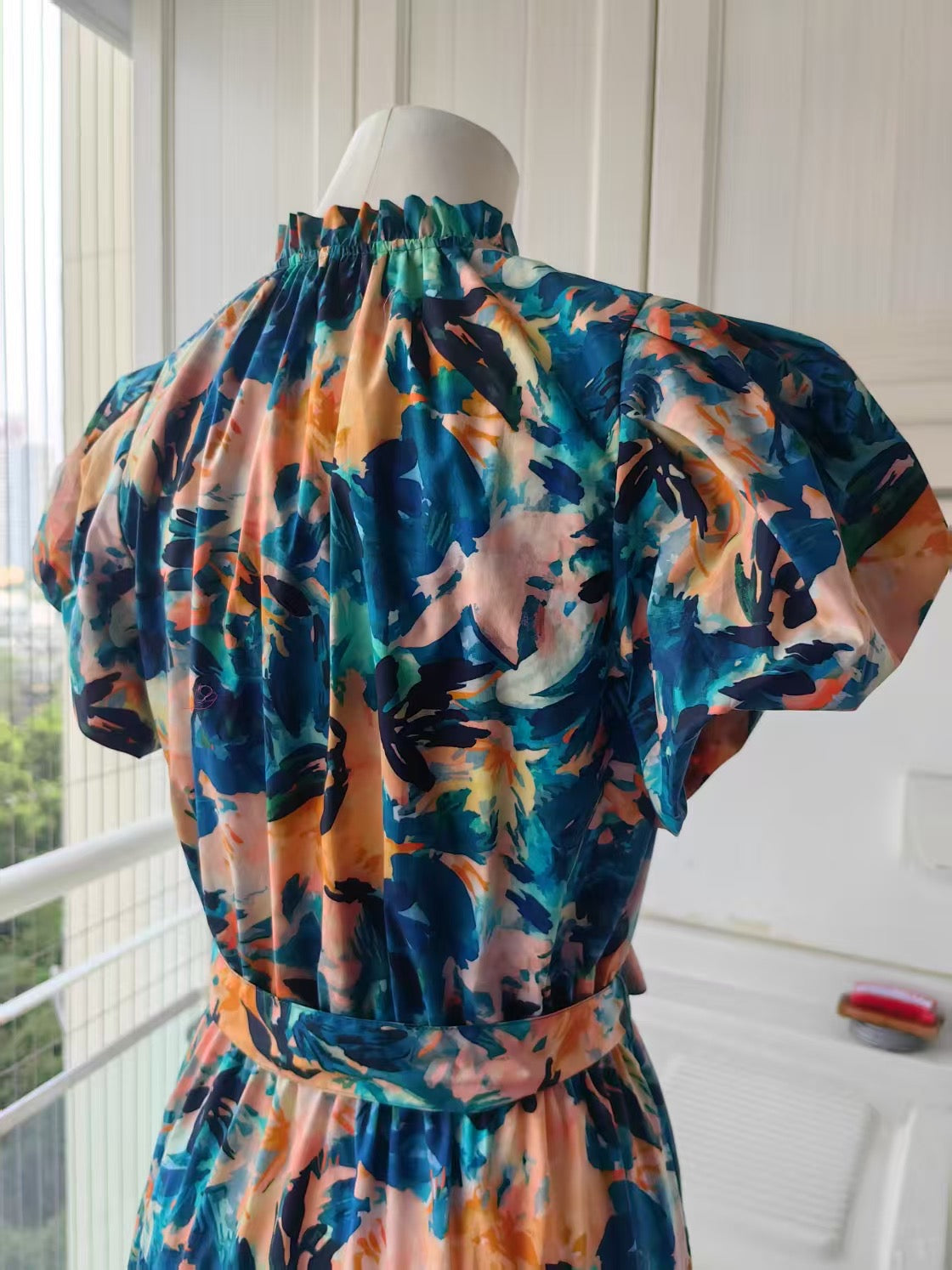 UJ Abstract floral puff sleeve cotton midi dress