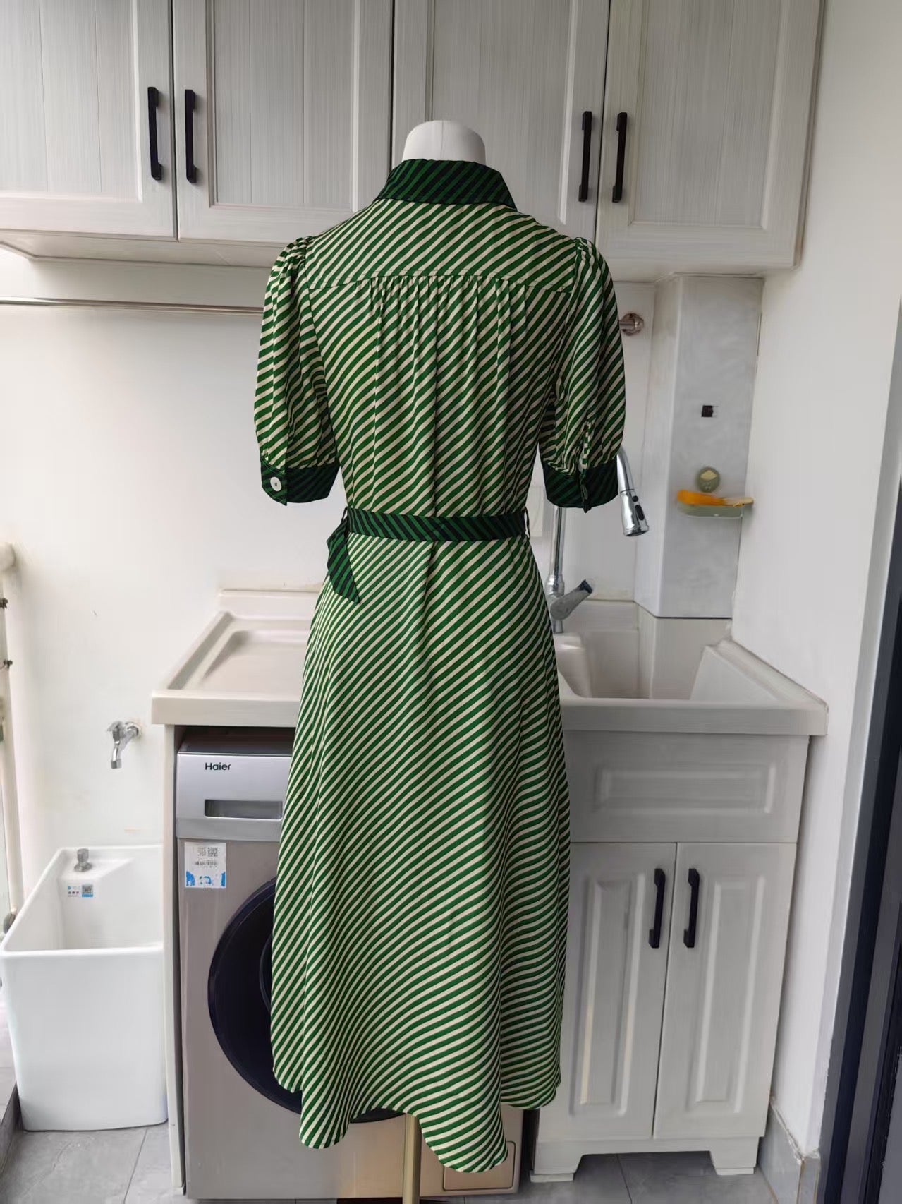 LKB Val Treetop green viscose midi shirt dress