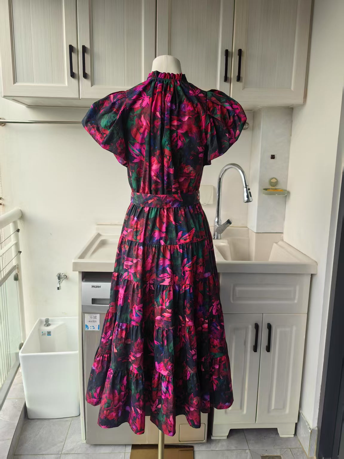 UJ Abstract floral puff sleeve cotton midi dress