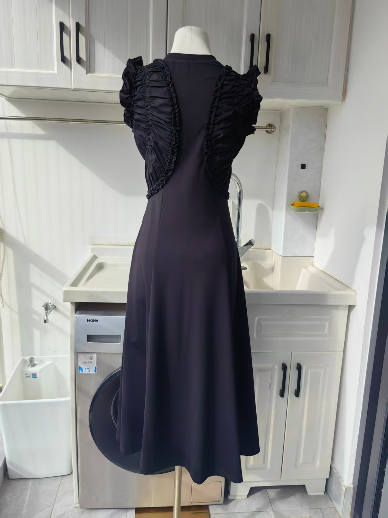 UJ Shiva sleeveless ruffled cotton midi dress