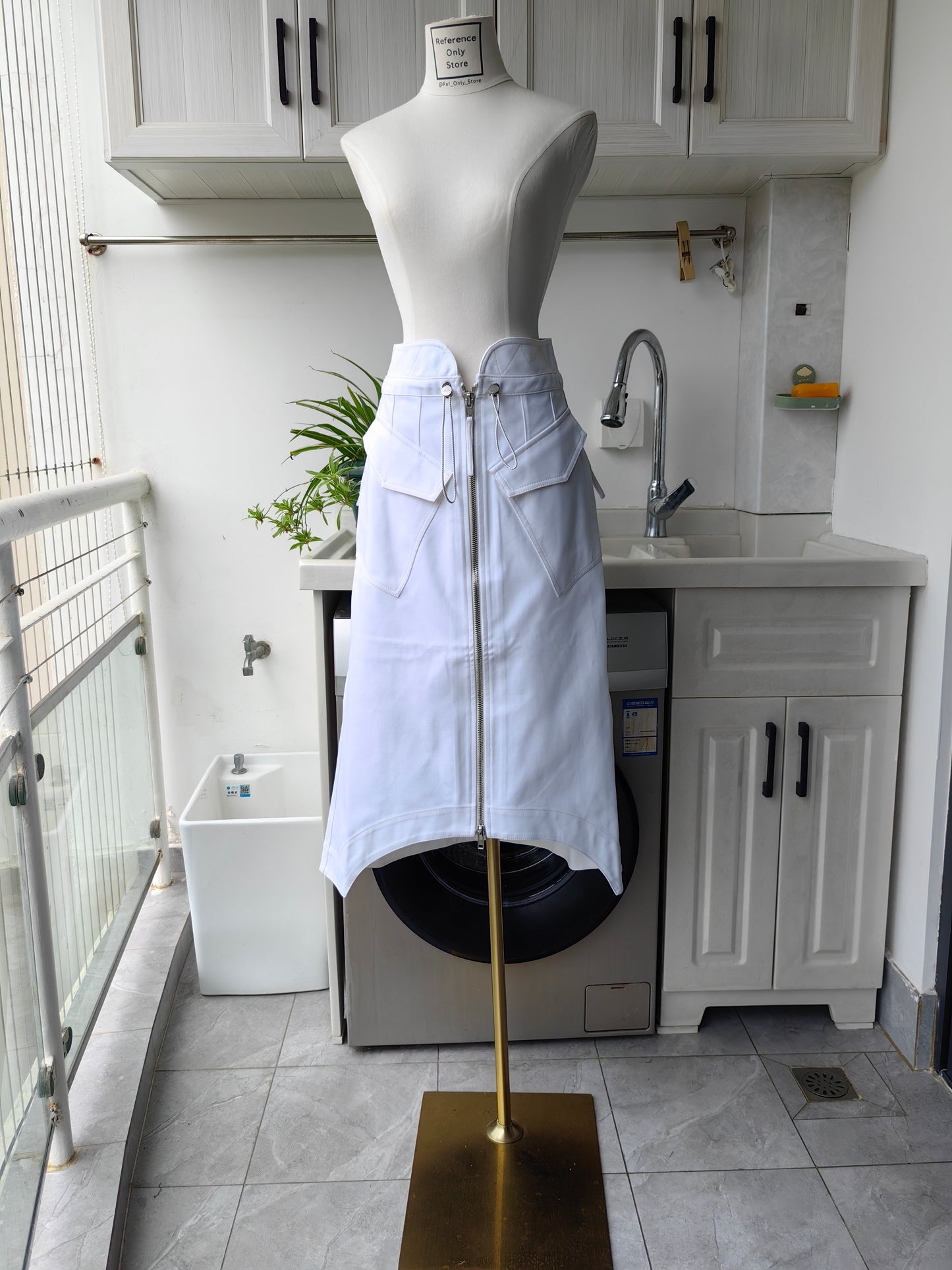 DL Utility Zip Detail Asymmetric Hem Parka skirt