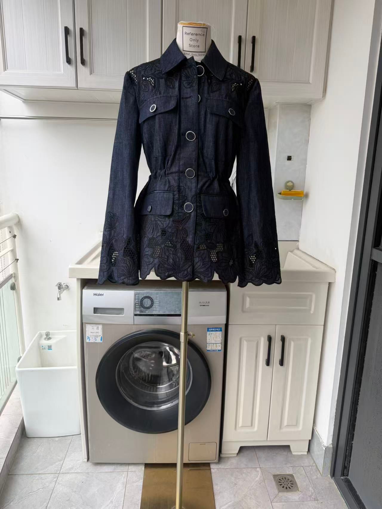 VB Indigo eyelet cotton top, pants and jacket