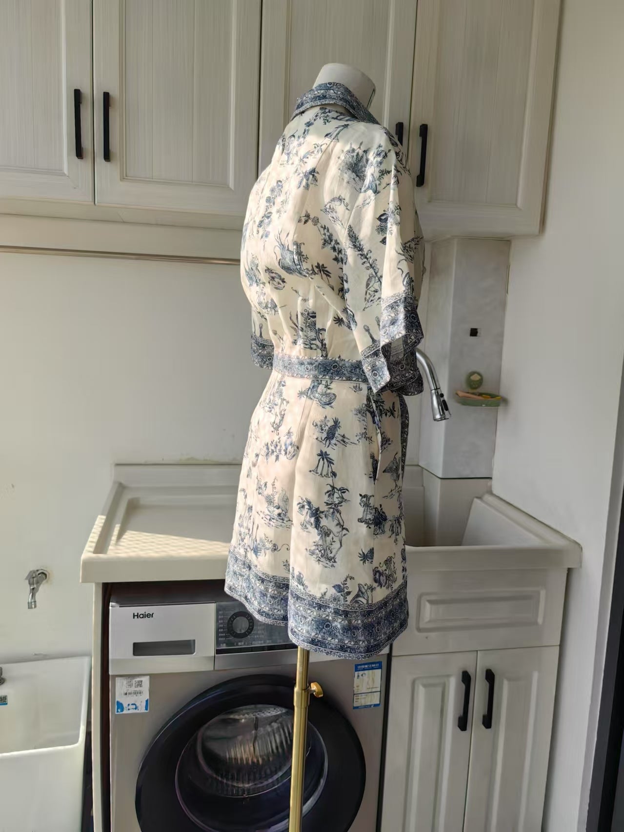 AM Blue Floral Casa linen mini dress