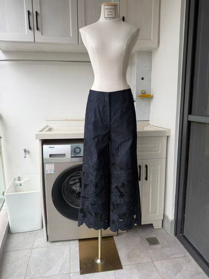 VB Indigo eyelet cotton top, pants and jacket