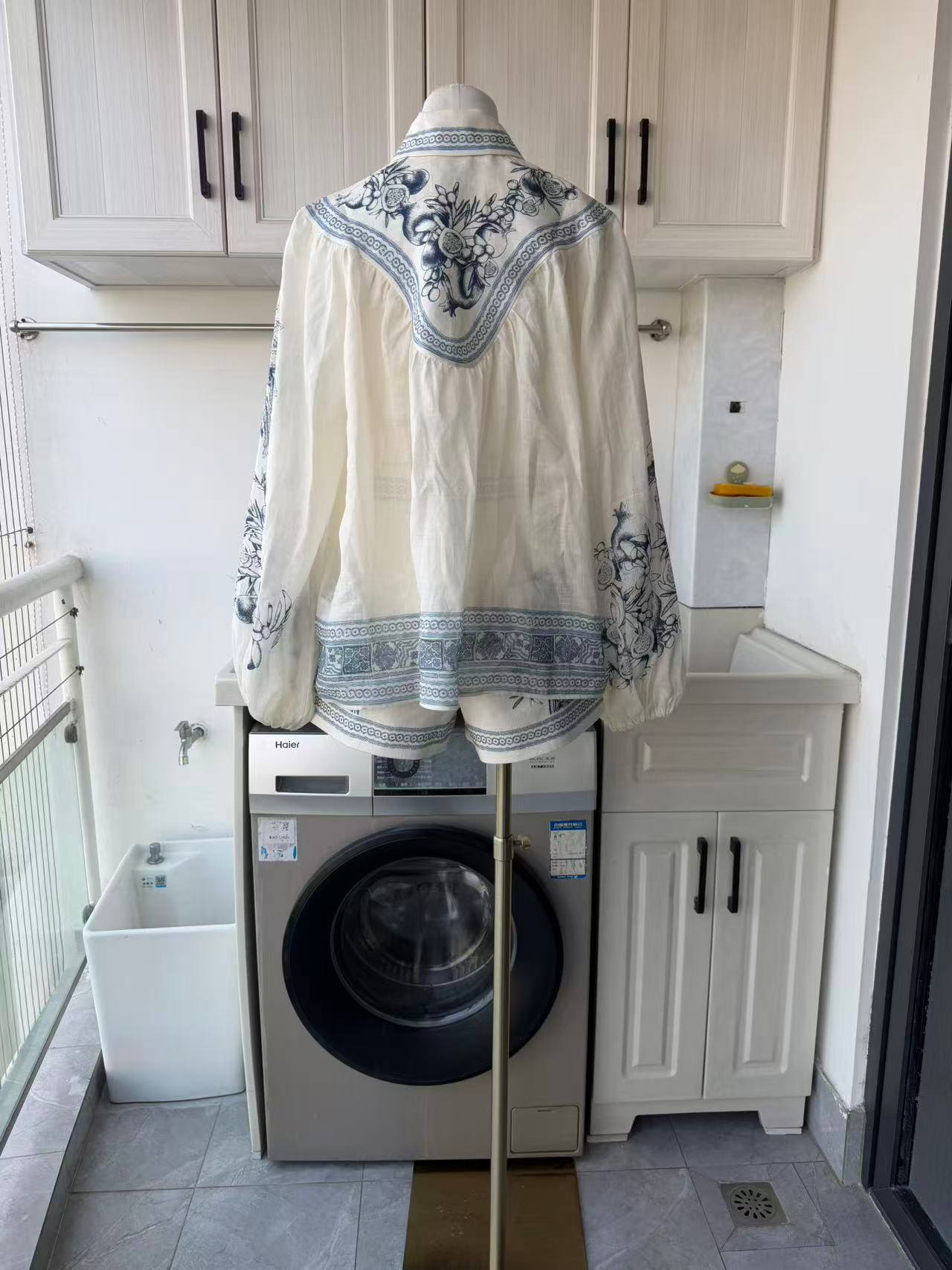 AM cream ramie meadow blouse & shorts