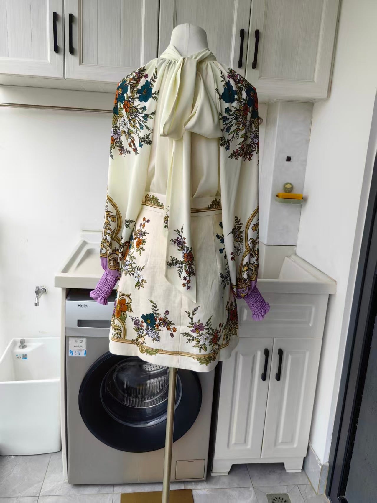 AM floral print viscose silk blouse and mini linen skirt