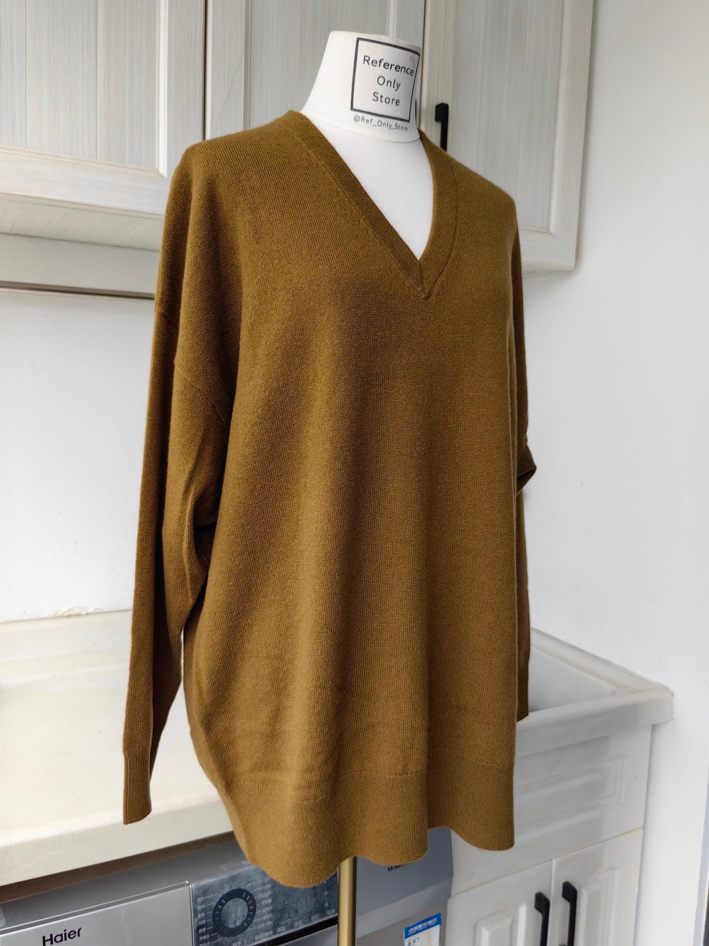 JK Charlie V Neck Cashmere sweater