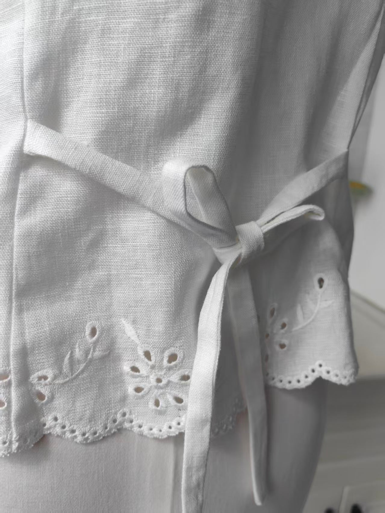 Ref Linen Lorie Guipure Lace top