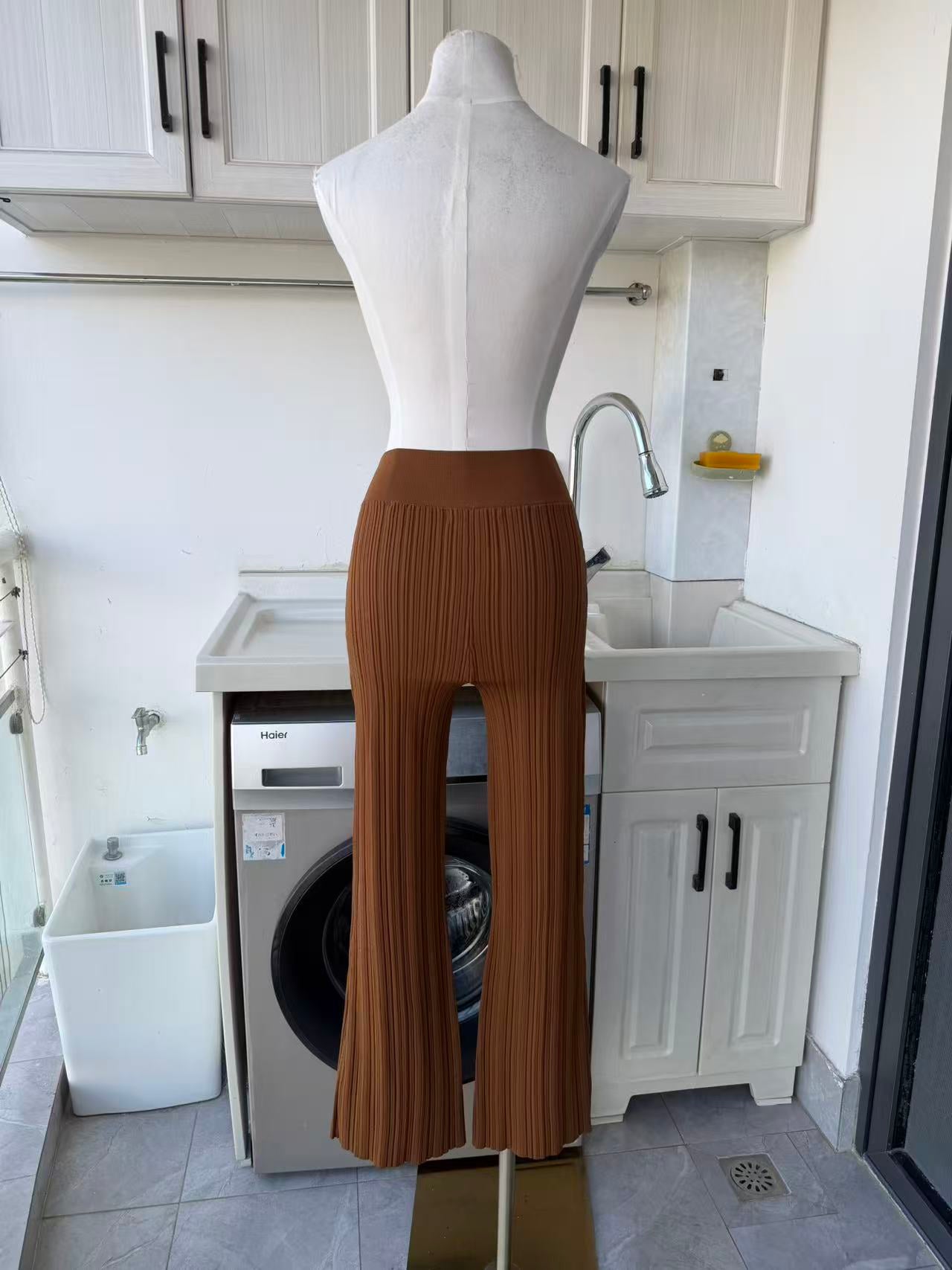 VB Viscose blend pants and vest top in dark whisky