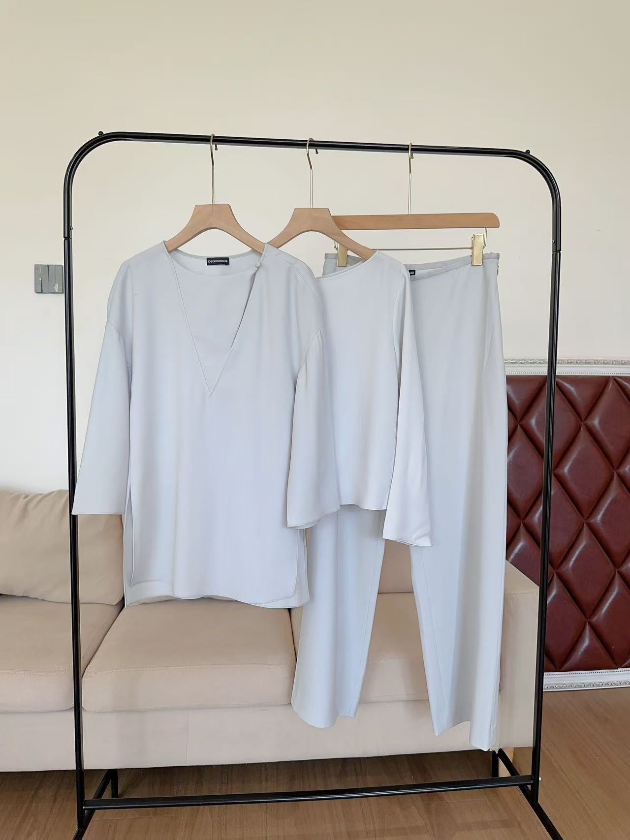 EA Ruffle cady long, short blouse and trousers