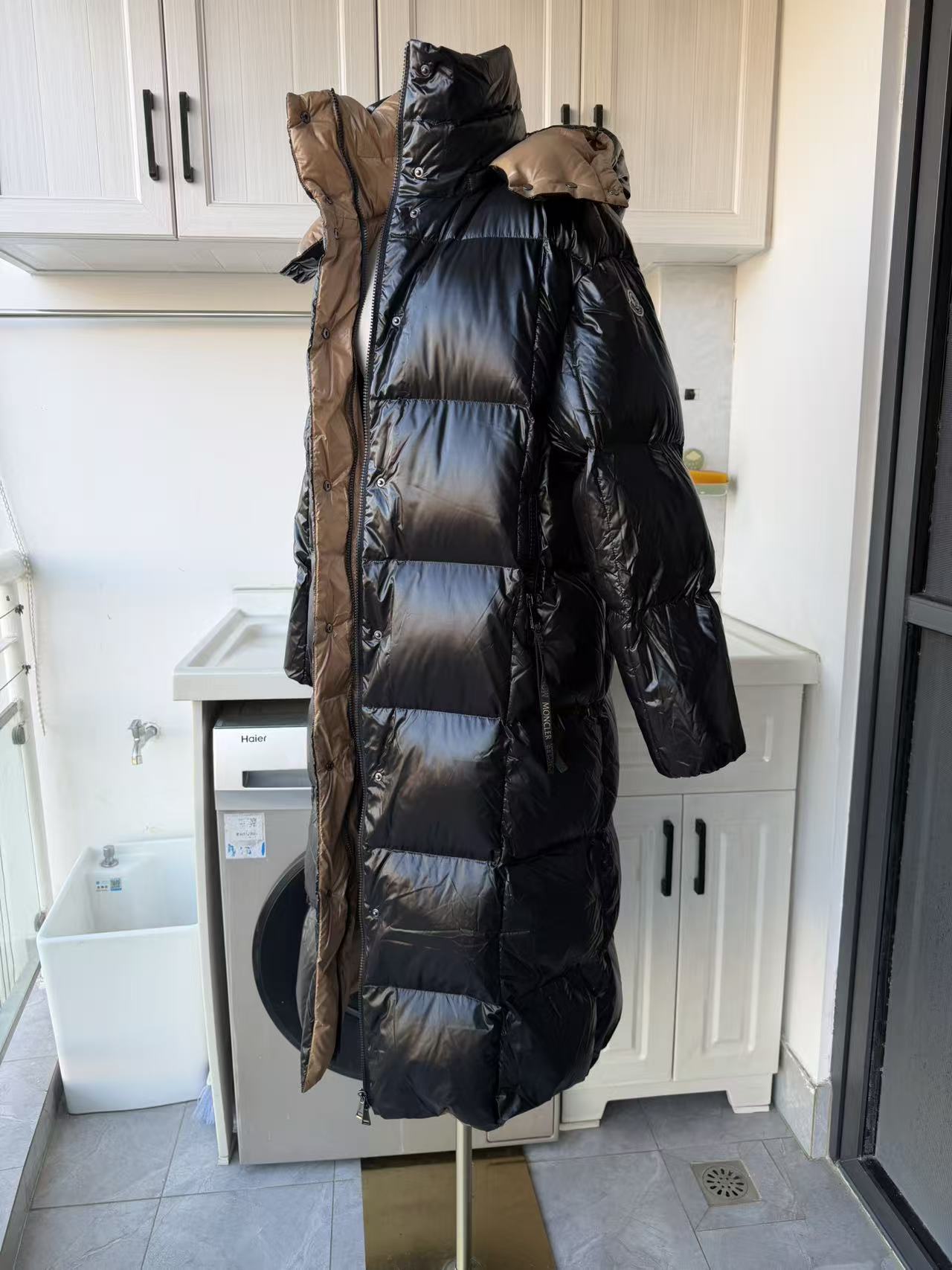 MC Parnaiba hooded long down jacket