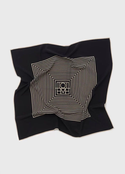 Tot Monogram silk scarf in 2 colors (80cm x 80cm)