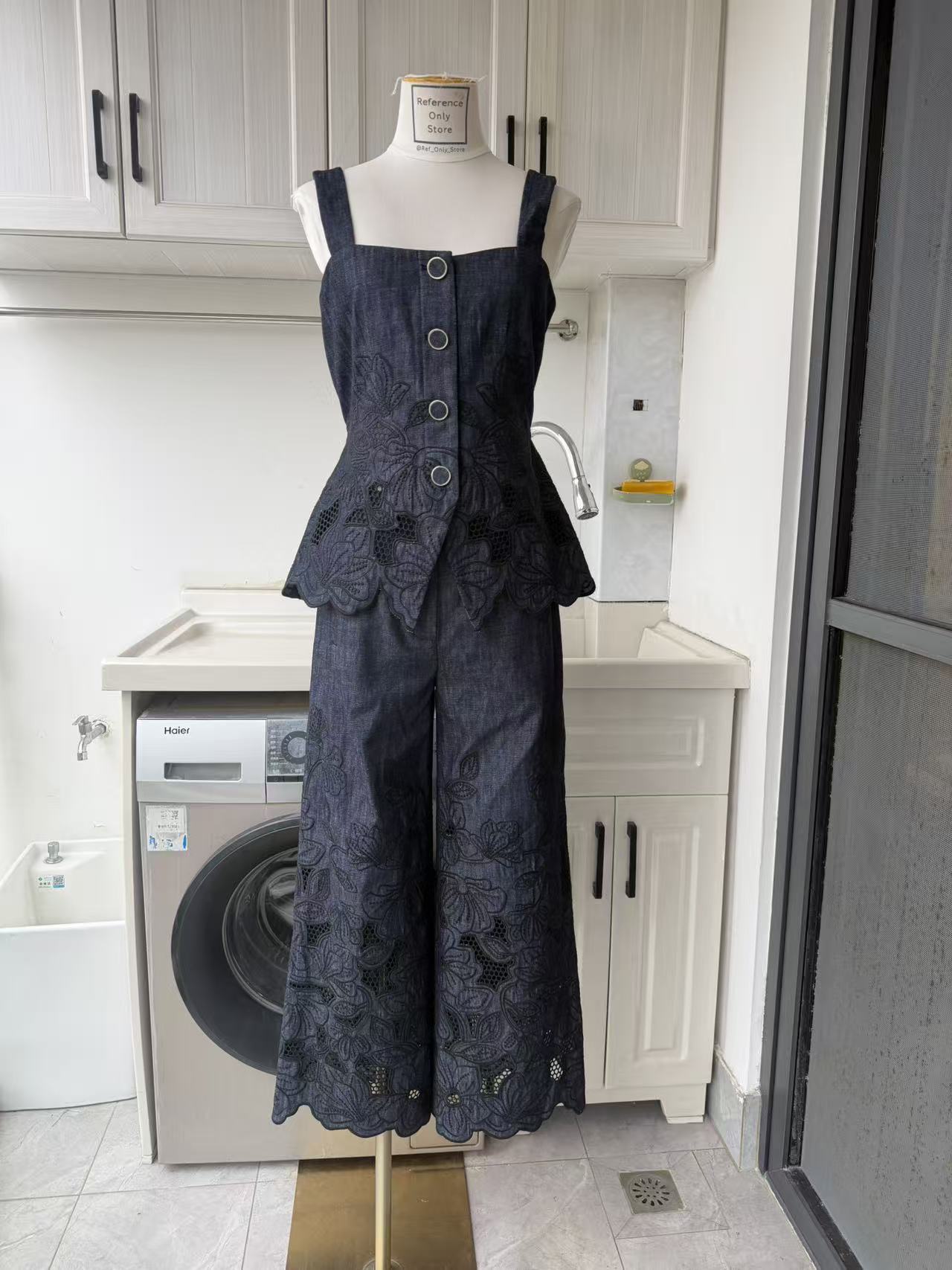 VB Indigo eyelet cotton top, pants and jacket