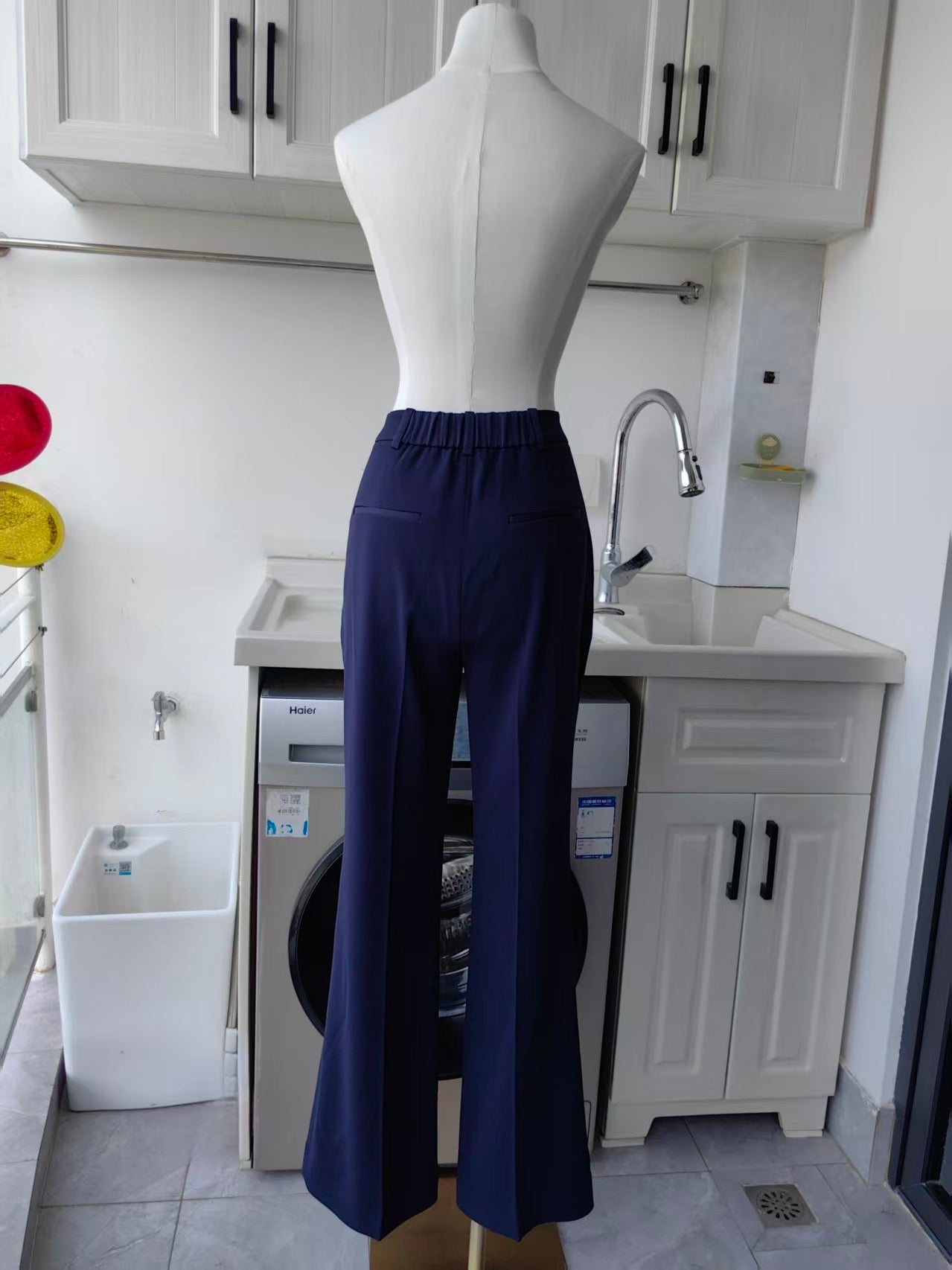 TF Clever Crepe Romney waist coat in navy