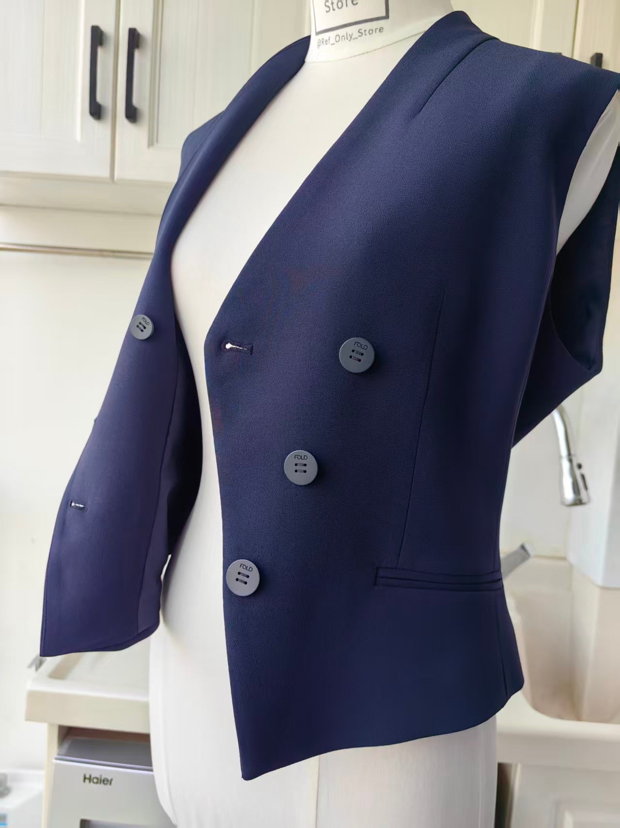 TF Clever Crepe Romney waist coat in navy