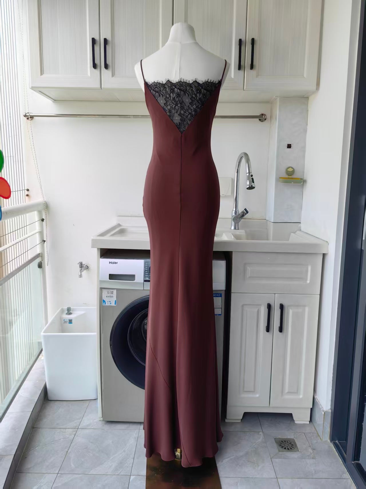 RM lace trimmed silk gown in 2 colors