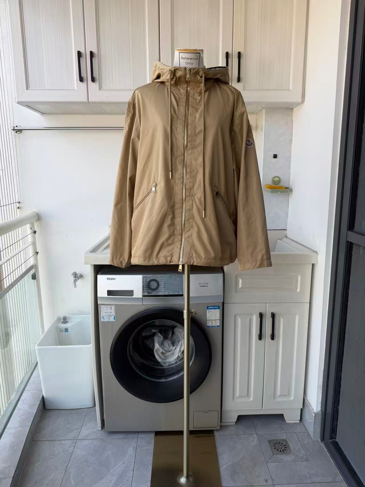 MC Cassiopea hooded jacket in 3 color