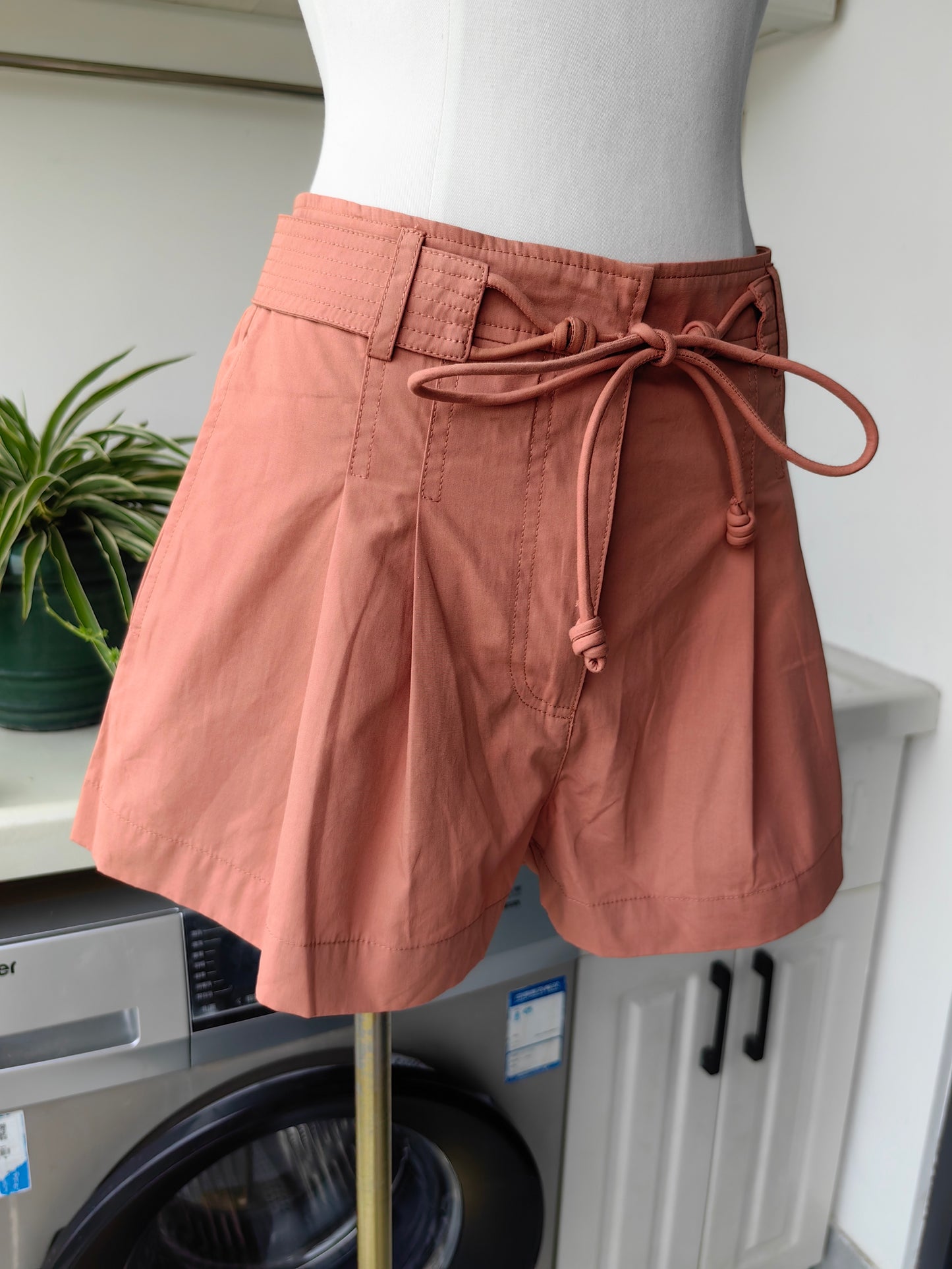 UJ Iris Cotton Belted Shorts in 3 colors