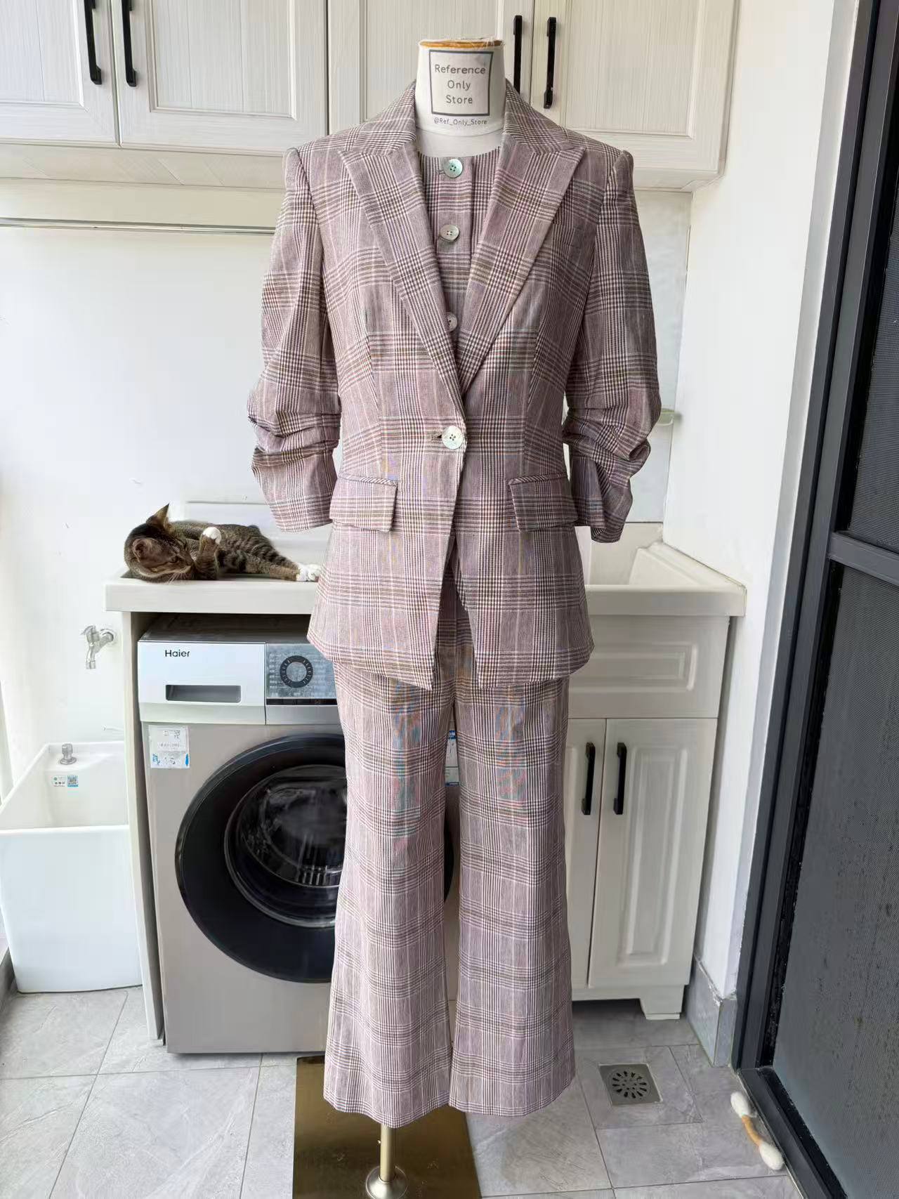 VB Dickey Jacket, pants , vest in cotton linen