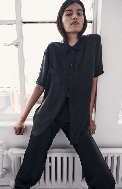 SL Boyfriend Shirt Top in Black